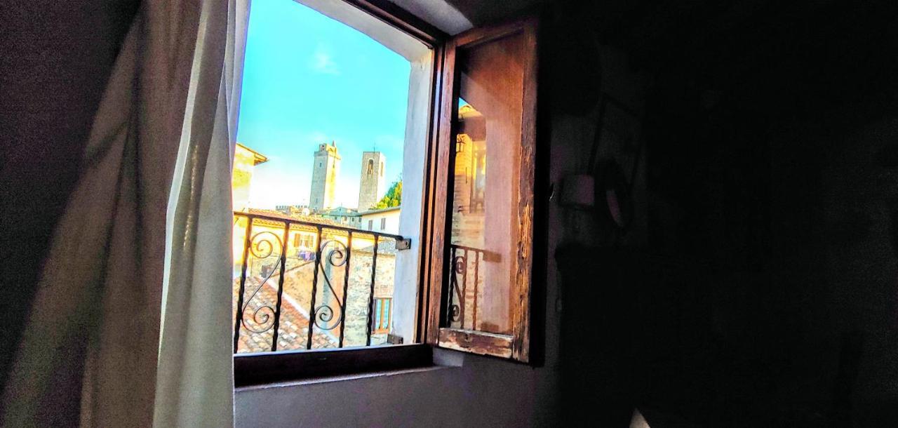 B&B Le Undici Lune ซานจีมิญญาโน ภายนอก รูปภาพ