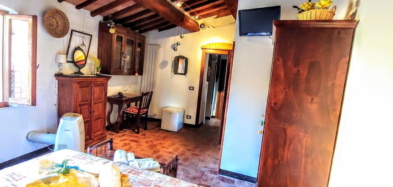 B&B Le Undici Lune ซานจีมิญญาโน ภายนอก รูปภาพ